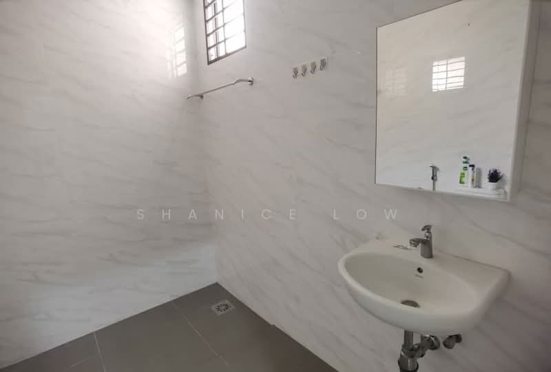 2-storey Terraced House for Sale in Taman Puchong Hartamas (Puchong) - Shanice Low - Bathroom - PropertyGuru.com.my