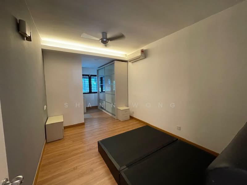 3-storey Terraced House for Rent in Lake Fields (Sungai Besi) - Shann Wong - Bedroom - PropertyGuru.com.my