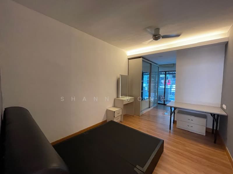 3-storey Terraced House for Rent in Lake Fields (Sungai Besi) - Shann Wong - Bedroom - PropertyGuru.com.my