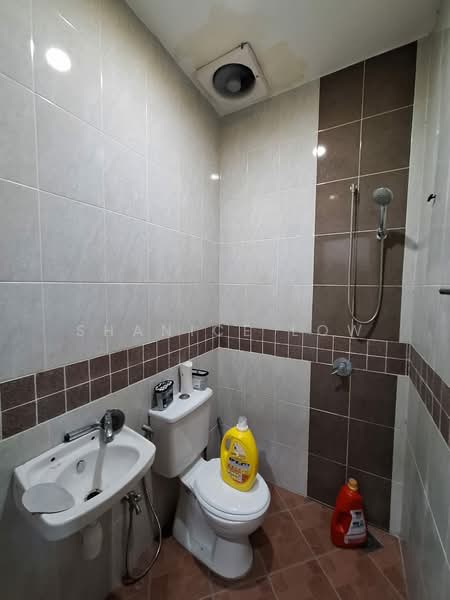 2-storey Terraced House for Sale in Taman Puchong Hartamas (Puchong) - Shanice Low - Bathroom - PropertyGuru.com.my