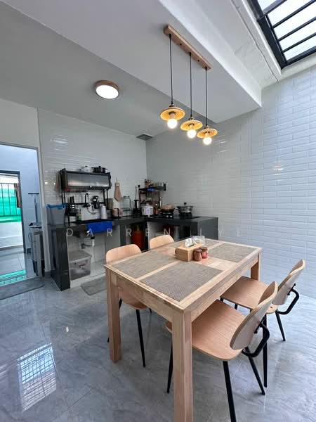 Rumah Teres 1 Tingkat untuk Dijual di Tanjung Tokong (Penang) - Darren Lye - Kitchen - PropertyGuru.com.my