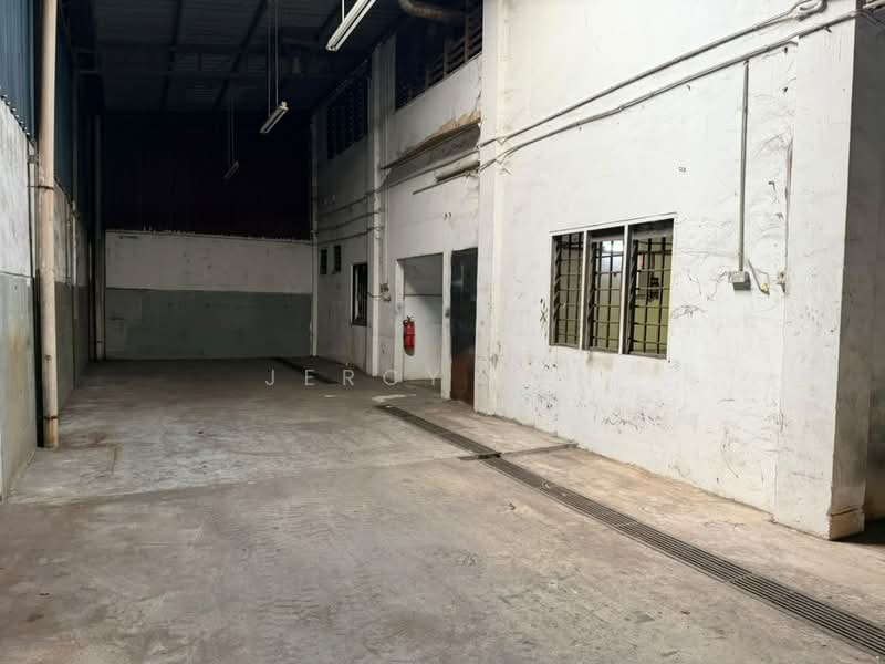Kilang untuk Dijual di Taman Tan Sri Yaacob (Johor Bahru) - Jercy Ten - Interior - PropertyGuru.com.my