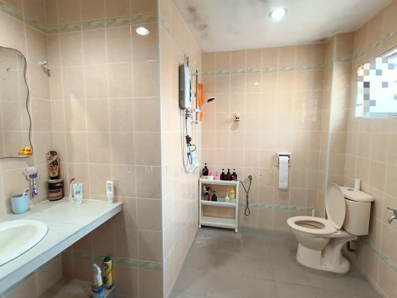 2-storey Terraced House for Sale in Taman Segar Perdana (Cheras) - Yumiko Kew - Bathroom - PropertyGuru.com.my