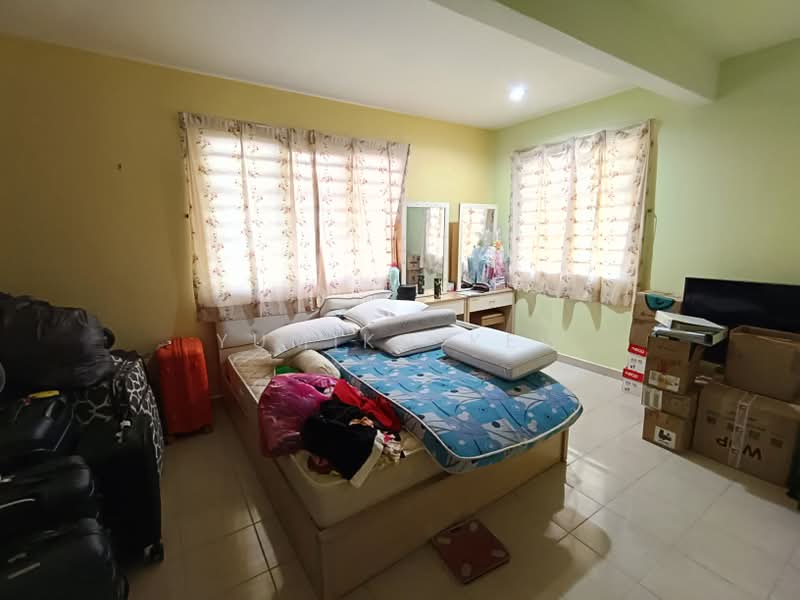 2-storey Terraced House for Sale in Taman Segar Perdana (Cheras) - Yumiko Kew - Bedroom - PropertyGuru.com.my