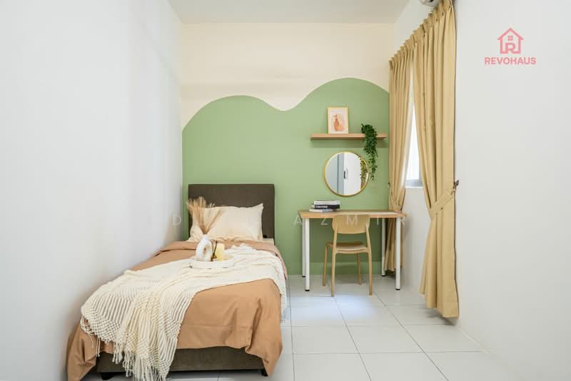 Condominium for Rent at Residensi Sateria - Eddie Azmir - Bedroom - PropertyGuru.com.my