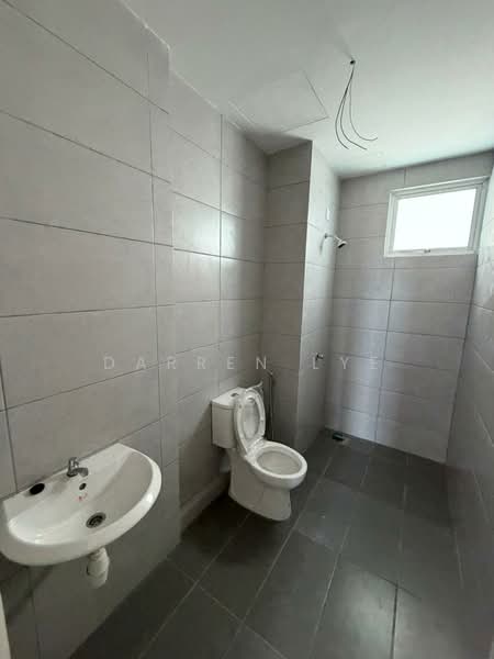 Condominium for Sale at The Navens - Darren Lye - Bathroom - PropertyGuru.com.my