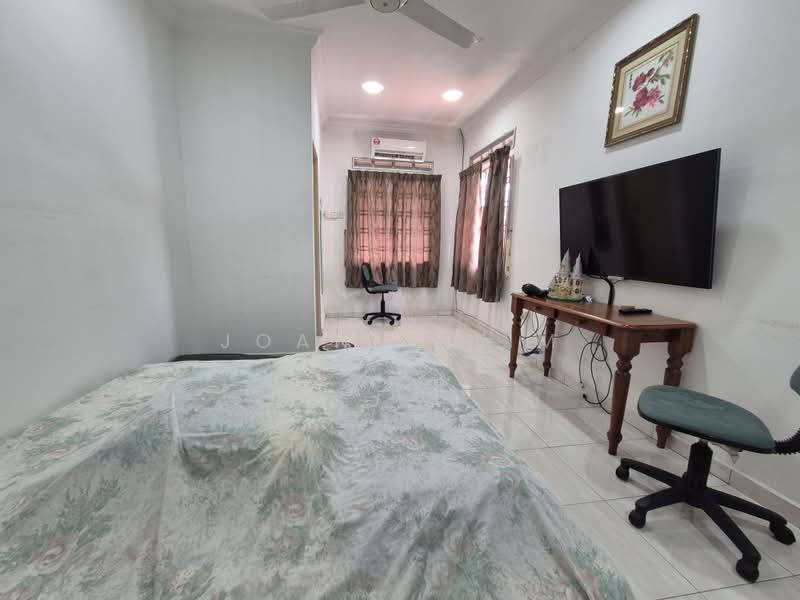 Semi-Detached House for Rent in Taman Merdeka (Batu Berendam) - Anne Lim - PropertyGuru.com.my
