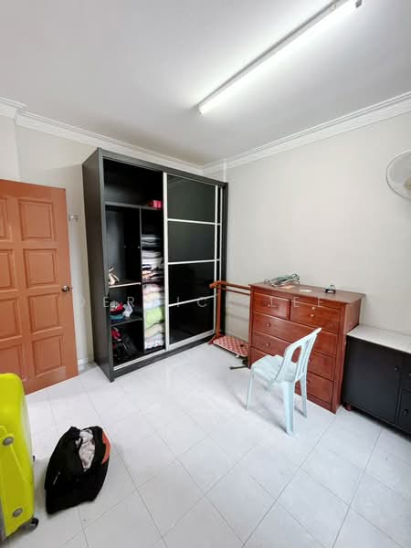 Pangsapuri untuk Dijual di Taman Sri Murni Fasa 2 - Derrick Lee - Bedroom - PropertyGuru.com.my