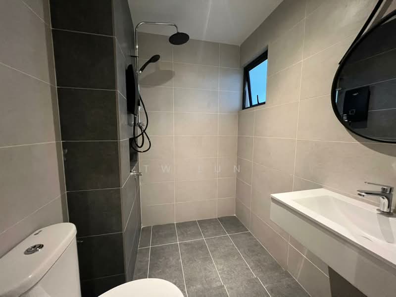 Apartment for Sale at Radium Adesa - Tw Lun - Bathroom - PropertyGuru.com.my