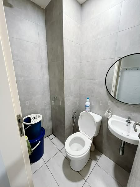 Service Residence for Sale at Sky Meridien - Derrick Lee - Bathroom - PropertyGuru.com.my