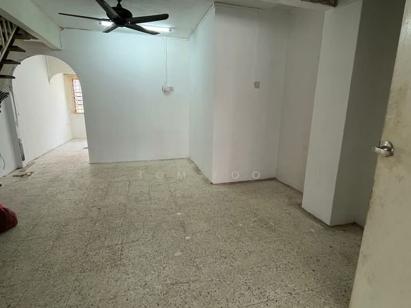 2-storey Terraced House for Sale in Taman Bukit Katil Indah (Bukit Katil) - Tom Foo - Interior - PropertyGuru.com.my