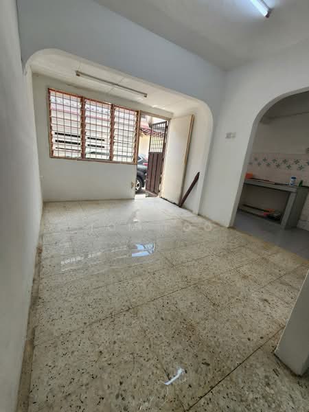 2-storey Terraced House for Sale in Taman Bukit Katil Indah (Bukit Katil) - Tom Foo - Interior - PropertyGuru.com.my