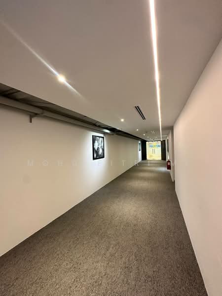 Office for Rent in KLCC (KL City Centre) - Mohd Fitri MF - Corridor - PropertyGuru.com.my