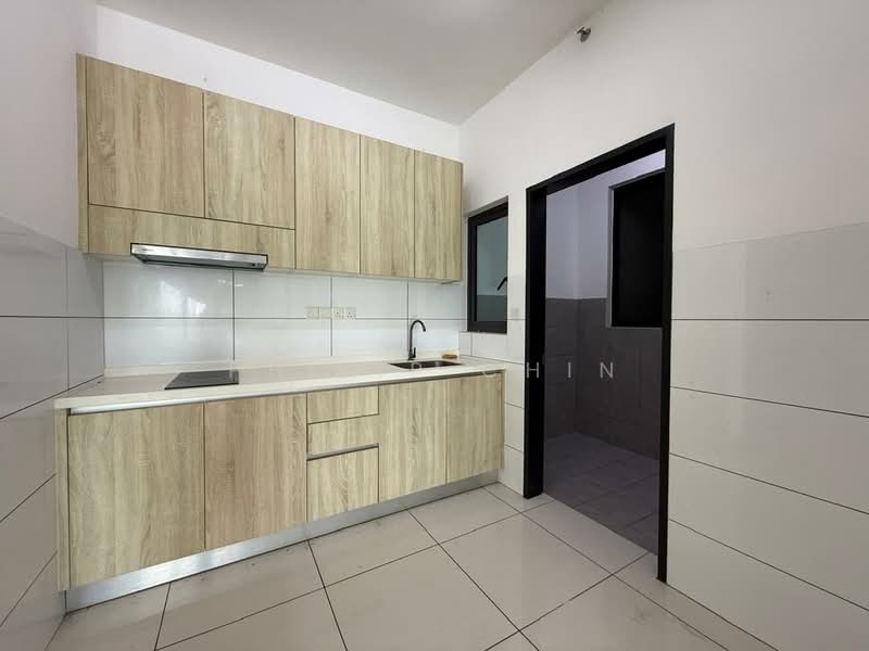 Servis Apartment untuk Disewa di GM Residence Remia - Philip Chin - Kitchen - PropertyGuru.com.my