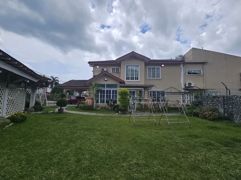 Semi-Detached House for Sale in Ukay Perdana (Ulu Kelang) - BEN NG - Exterior - PropertyGuru.com.my