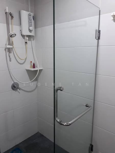 Servis Apartment untuk Disewa di Centrestage Designer Suite - Eugene Tan - PropertyGuru.com.my