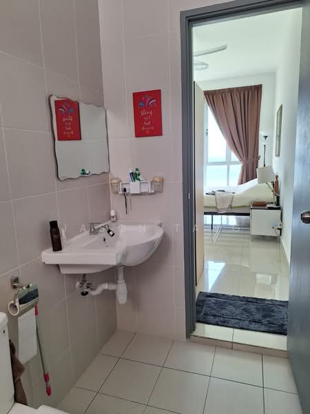 Service Residence for Rent at Meridin Bayvue @ Sierra Perdana - Jason Tang - Bathroom - PropertyGuru.com.my