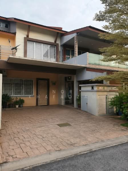 Terraced House for Rent in Shah Alam (Selangor) - Nor Khafadzah - Exterior - PropertyGuru.com.my