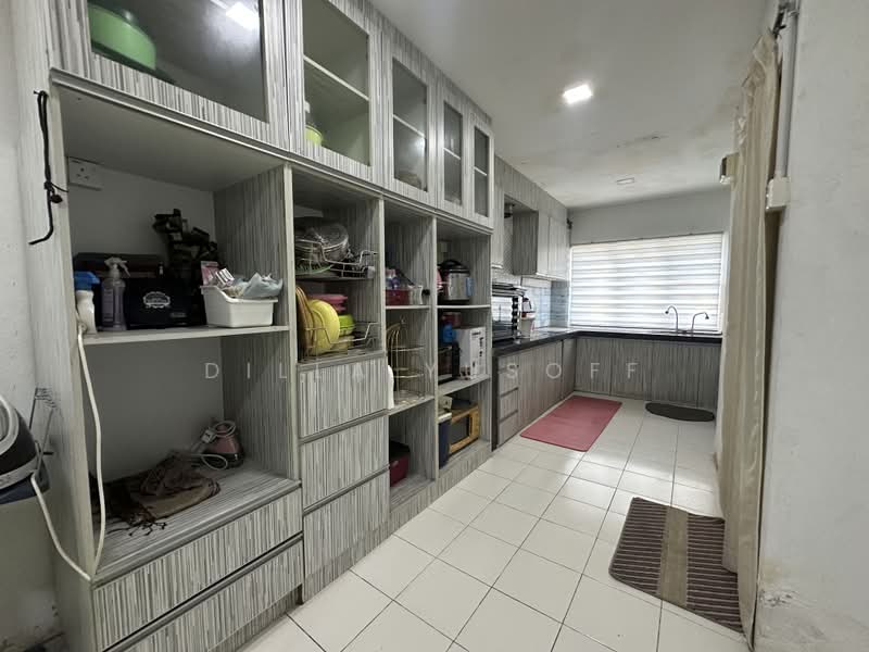 Rumah Teres 2 Tingkat untuk Dijual di Senawang (Negeri Sembilan) - DILLA YUSOFF - Kitchen - PropertyGuru.com.my