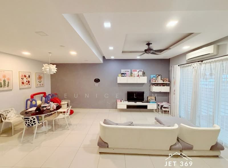 Rumah Teres 2 Tingkat untuk Dijual di Kemuning Utama (Shah Alam) - Eunice Lim - Living Room - PropertyGuru.com.my