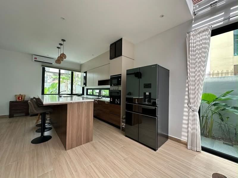 Rumah Berkembar untuk Dijual di Bandar Dato Onn (Tebrau) - Karen Lee - PropertyGuru.com.my