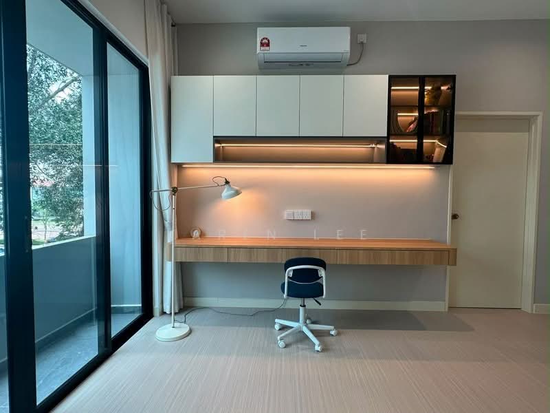 Rumah Berkembar untuk Dijual di Bandar Dato Onn (Tebrau) - Karen Lee - PropertyGuru.com.my