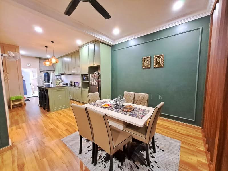 Rumah Teres 2 Tingkat untuk Dijual di Seremban (Negeri Sembilan) - Sa'a Nordin - Dining Room - PropertyGuru.com.my