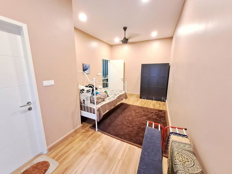 Rumah Teres 2 Tingkat untuk Dijual di Seremban (Negeri Sembilan) - Sa'a Nordin - Bedroom - PropertyGuru.com.my