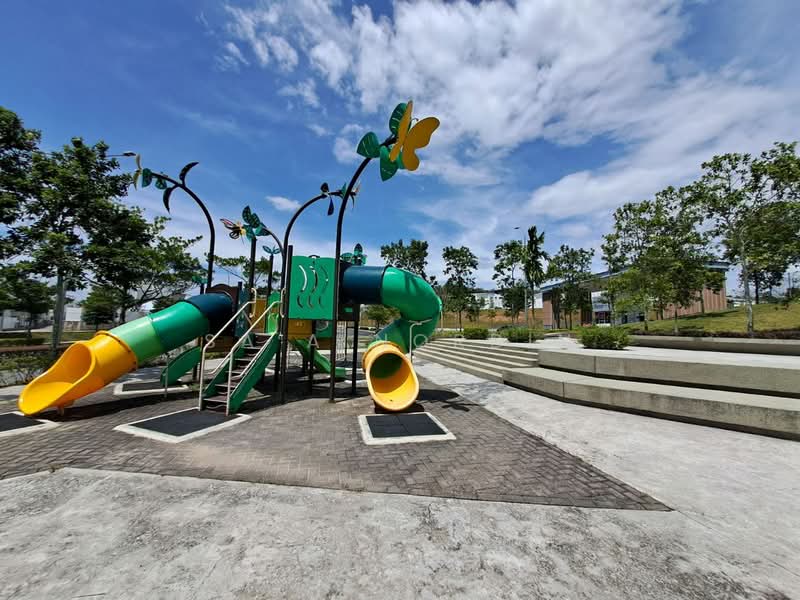 Rumah Teres 2 Tingkat untuk Dijual di Seremban (Negeri Sembilan) - Sa'a Nordin - Exterior - PropertyGuru.com.my