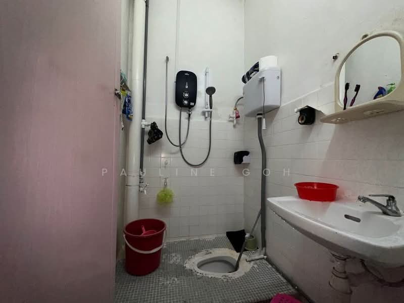 1-storey Terraced House for Sale in Taman Universiti (Skudai) - Pauline Goh - PropertyGuru.com.my