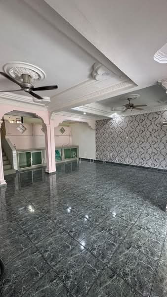 Rumah Teres 2.5 Tingkat untuk Disewa di Taman Bukit Jaya (Ulu Tiram) - Suresh Rajendran - PropertyGuru.com.my