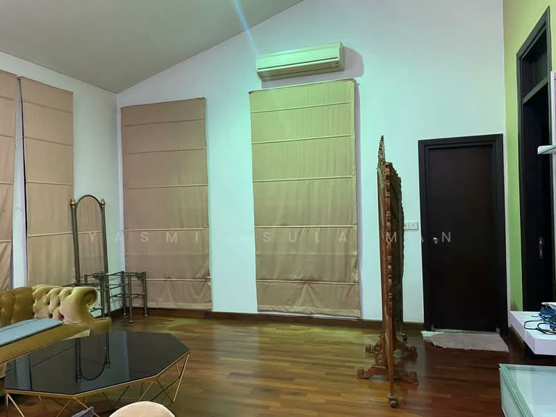 Semi-Detached House for Sale in Bukit Jelutong (Shah Alam) - Yasmin Sulaiman - Living Room - PropertyGuru.com.my