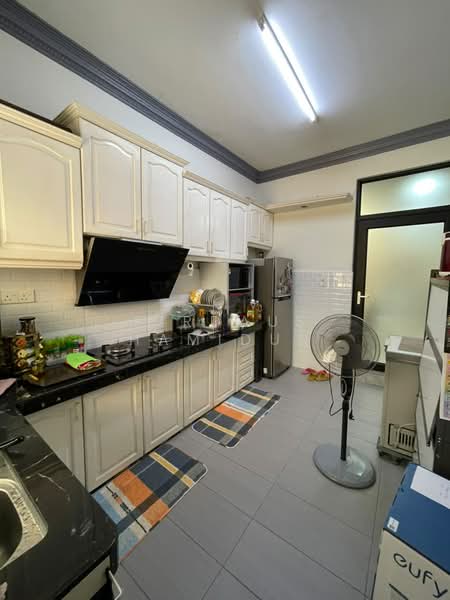 2-storey Terraced House for Sale in Taman Wangsa (Klang) - Firdaus Hamidun - Kitchen - PropertyGuru.com.my