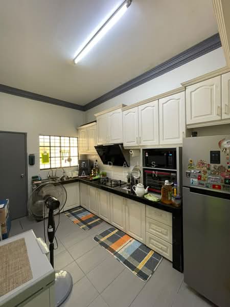 2-storey Terraced House for Sale in Taman Wangsa (Klang) - Firdaus Hamidun - Kitchen - PropertyGuru.com.my