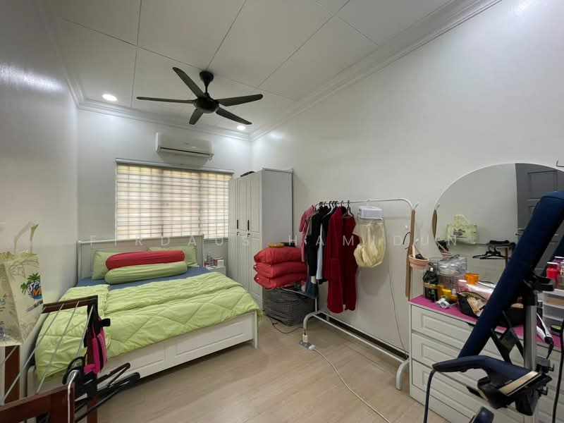 2-storey Terraced House for Sale in Taman Wangsa (Klang) - Firdaus Hamidun - Bedroom - PropertyGuru.com.my
