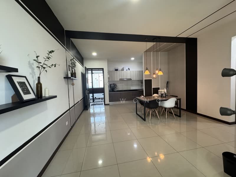 Servis Apartment untuk Disewa di Molek Regency - Lynn Wong - PropertyGuru.com.my