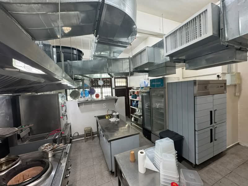 Kedai untuk Disewa di Taman Molek (Johor Bahru) - Jesy Tey - Kitchen - PropertyGuru.com.my