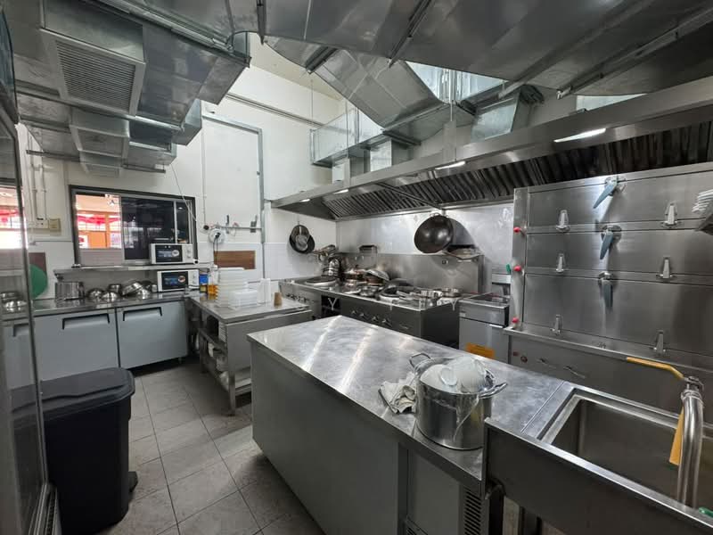 Kedai untuk Disewa di Taman Molek (Johor Bahru) - Jesy Tey - Kitchen - PropertyGuru.com.my