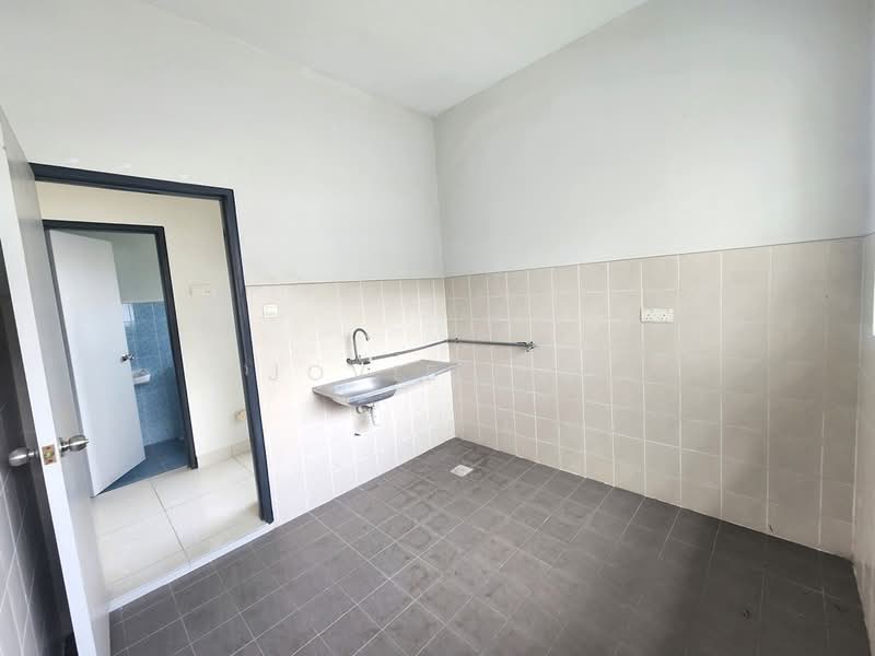 Rumah Bandar untuk Dijual di Taman Saujana Suria (Kajang) - Jovie Lee - Kitchen - PropertyGuru.com.my