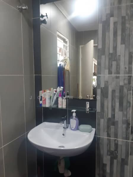 Rumah Teres 2 Tingkat untuk Dijual di Seksyen 14 (Petaling Jaya) - Joey Wong - Bathroom - PropertyGuru.com.my