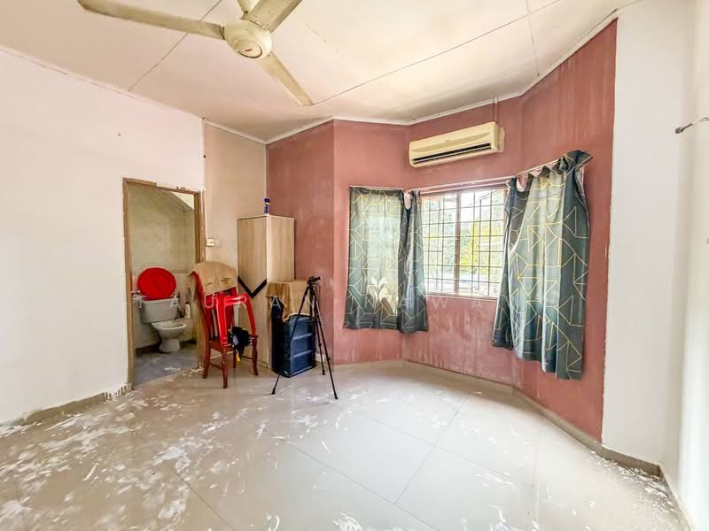 2-storey Terraced House for Sale in Seksyen 13 (Shah Alam) - Fauran Nawawi - PropertyGuru.com.my