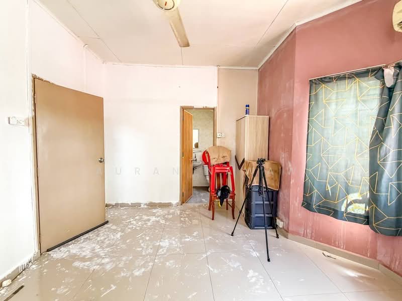 2-storey Terraced House for Sale in Seksyen 13 (Shah Alam) - Fauran Nawawi - PropertyGuru.com.my