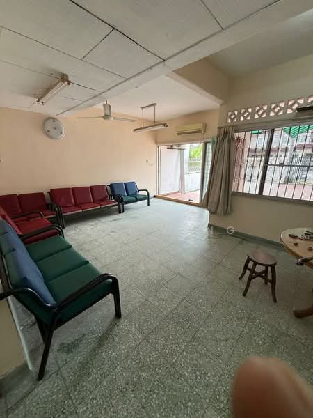 Rumah Teres 2 Tingkat untuk Dijual di Kawasan 6, Taman Gembira Baru (Klang) - Joey Wong - Living Room - PropertyGuru.com.my