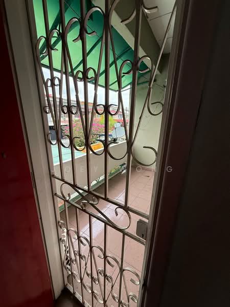 Rumah Teres 2 Tingkat untuk Dijual di Kawasan 6, Taman Gembira Baru (Klang) - Joey Wong - Balcony - PropertyGuru.com.my