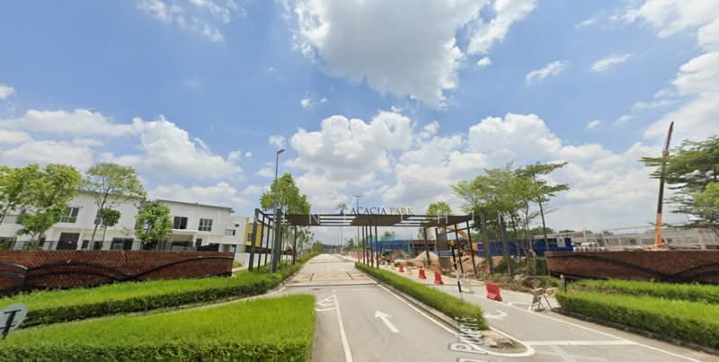 Shop for Rent in Bandar Tasik Puteri (Rawang) - Elaine Chin - Exterior - PropertyGuru.com.my