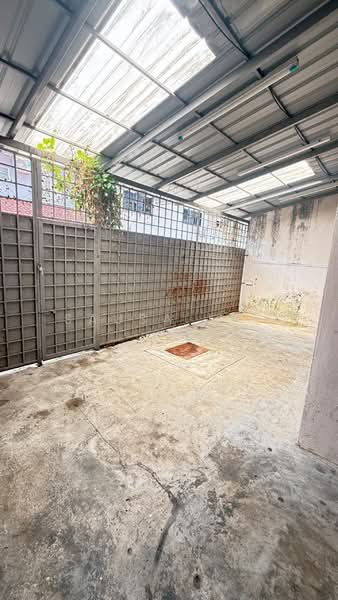 2-storey Terraced House for Sale in Taman Puteri Wangsa (Ulu Tiram) - Sausa Lee - PropertyGuru.com.my