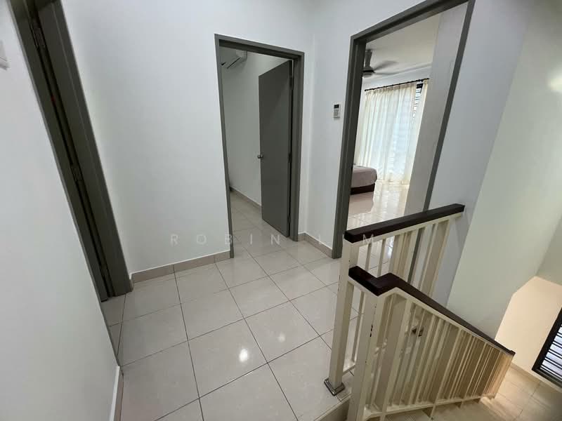 2-storey Terraced House for Sale in Taman Austin Duta (Tebrau) - Robin Lim - Corridor - PropertyGuru.com.my