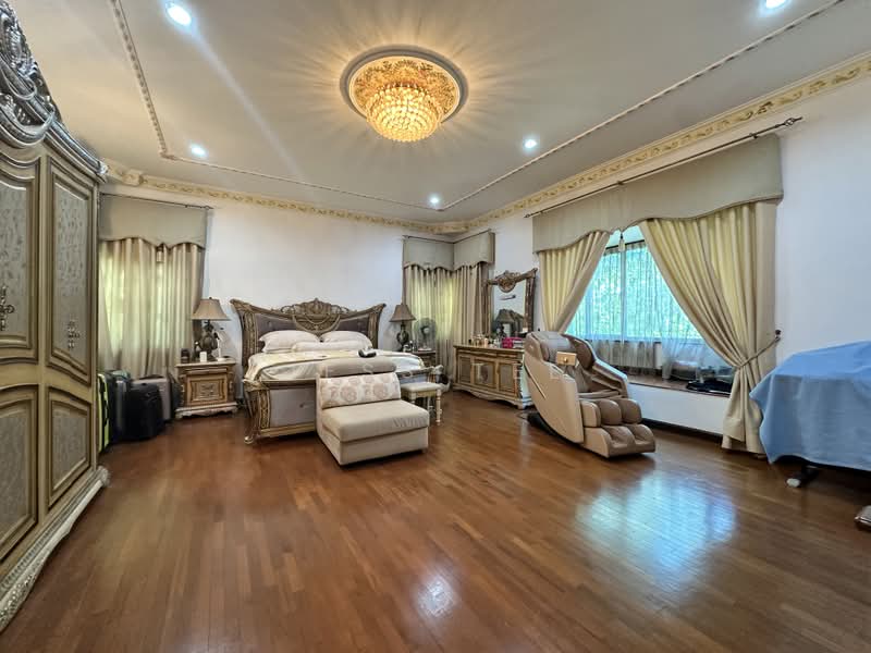 Bungalow for Sale in Setia Eco Park (Setia Alam) - Jess Tee - Master Bedroom - PropertyGuru.com.my