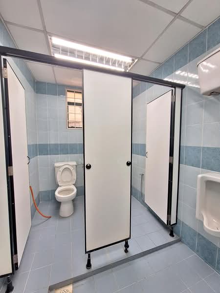 Shop for Rent in KL City Centre (Kuala Lumpur) - June Chai - Bathroom - PropertyGuru.com.my