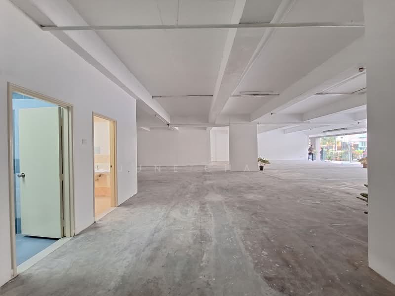 Shop for Rent in KL City Centre (Kuala Lumpur) - June Chai - Interior - PropertyGuru.com.my